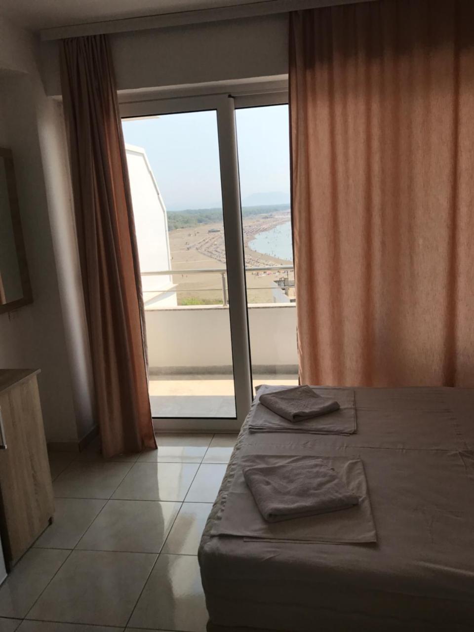 Hotel La Rosa Negra Ulcinj Luaran gambar